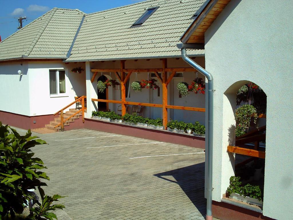 Polonia Apartman Apartment Egerszalok Luaran gambar