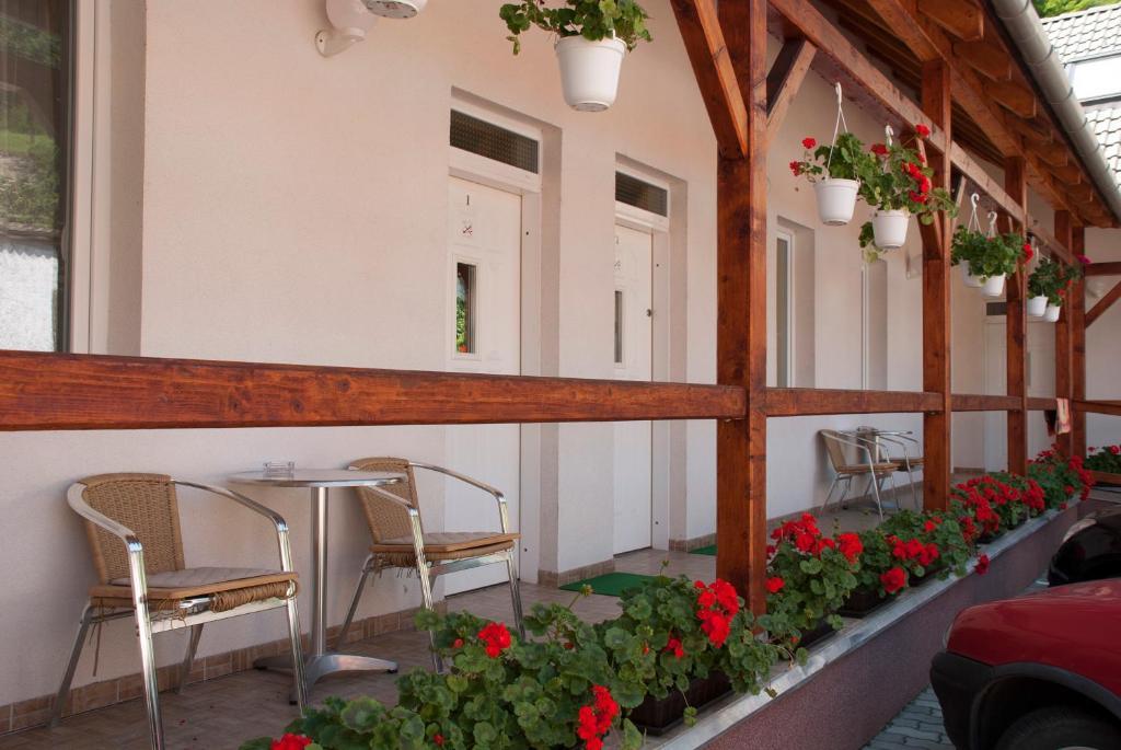 Polonia Apartman Apartment Egerszalok Luaran gambar