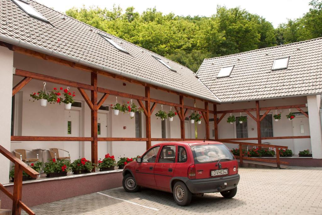 Polonia Apartman Apartment Egerszalok Luaran gambar